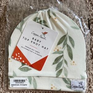 Baby Top Knot Hat - Green and Cream